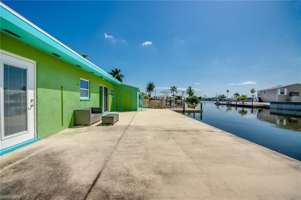 2567 Cay Cv, Matlacha, FL 33993 Photo
