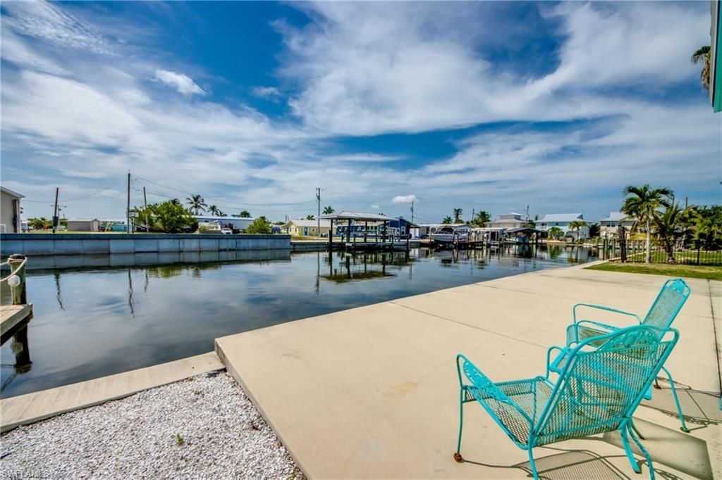 2567 Cay Cv, Matlacha, FL 33993 Photo