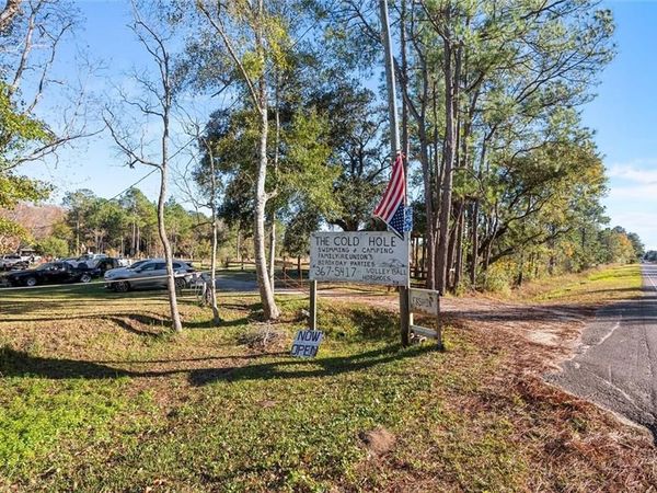10527 Bellingrath Road , Theodore, AL 36582