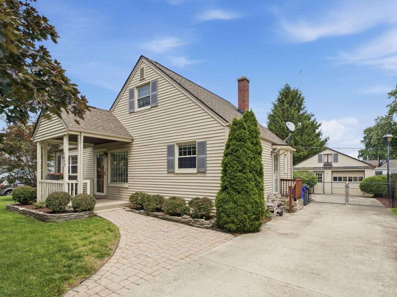 2490 Vassar Place , Columbus, OH 43221 Photo 5