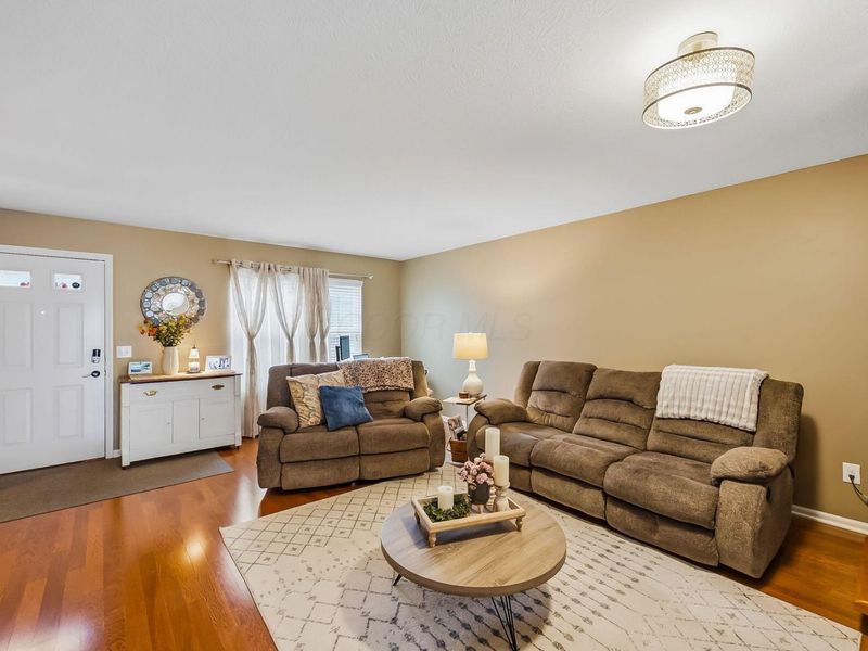 6403 Walnut Fork Drive, Westerville, OH 43081 Photo 10