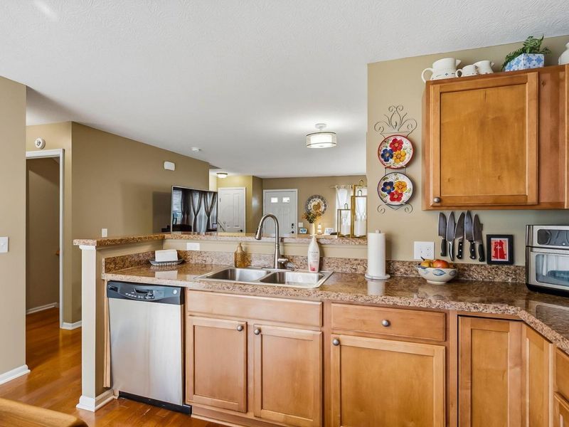 6403 Walnut Fork Drive, Westerville, OH 43081 Photo 15