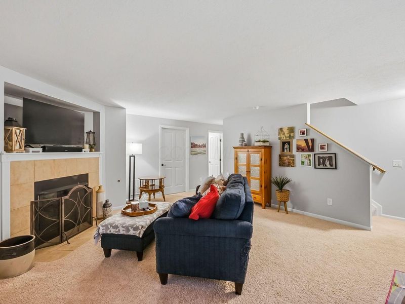 6403 Walnut Fork Drive, Westerville, OH 43081 Photo 5