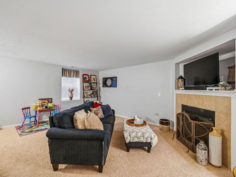 6403 Walnut Fork Drive, Westerville, OH 43081 Photo 7