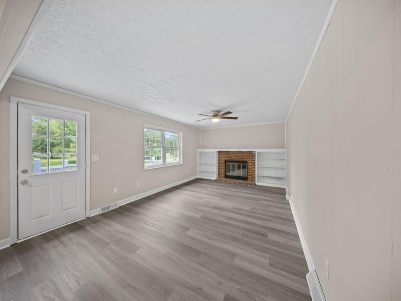 340 Maple Avenue , Pickerington, OH 43147 Photo 19