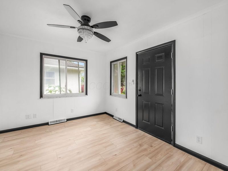 3941 Chrisview Drive , Columbus, OH 43227 Photo 23
