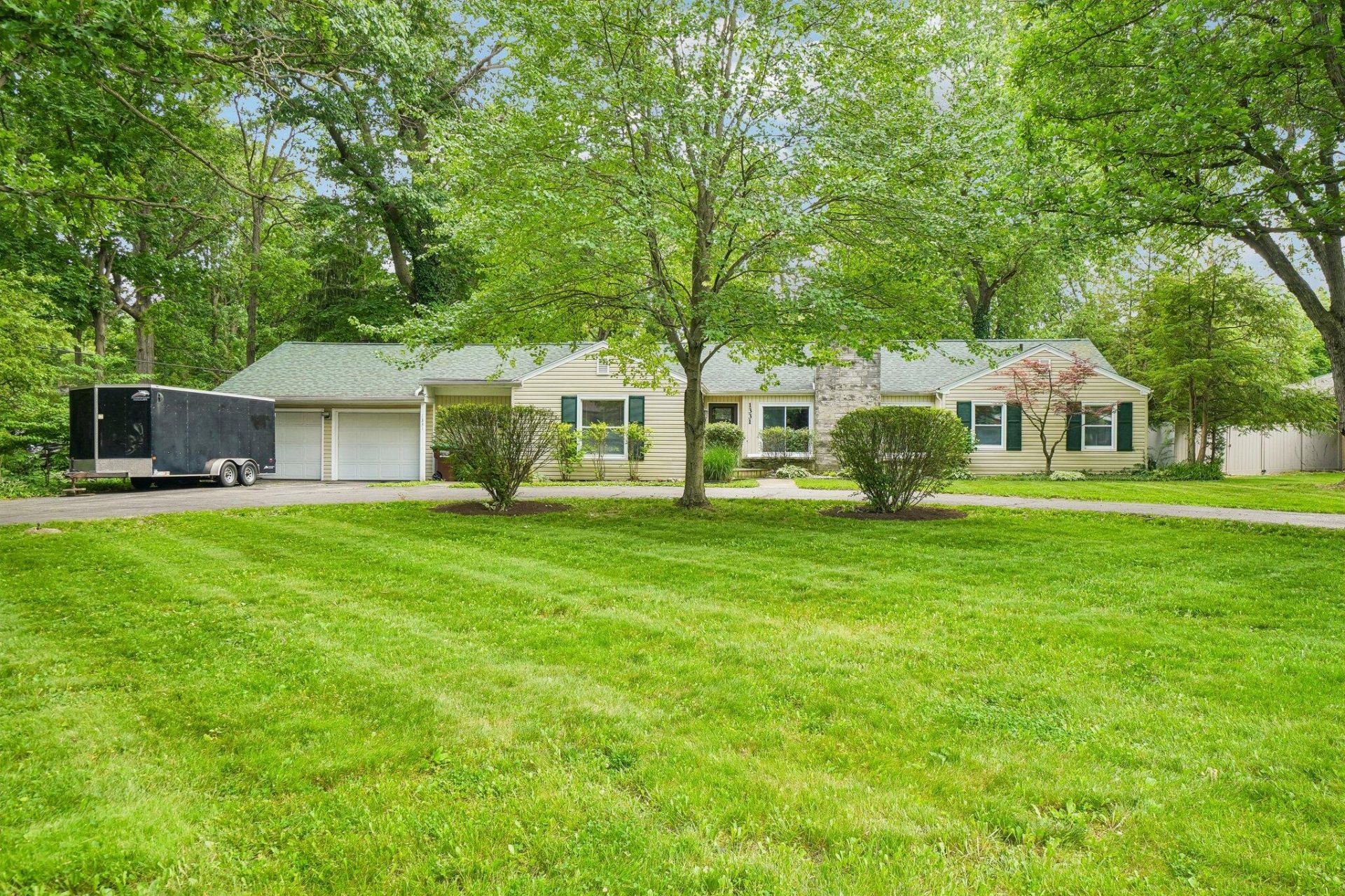 1331 E Oregon Road, Adrian, MI 49221 Main Photo