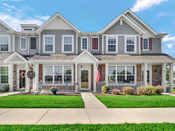 911 E 113th Lane , Crown Point, IN 46307
