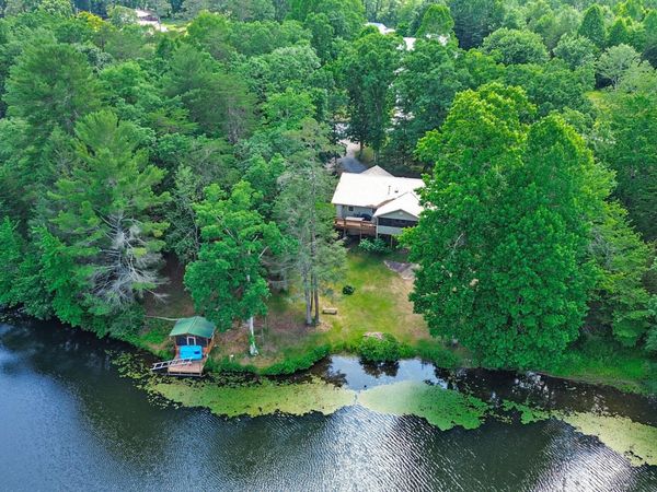 68 Boone Dock Rd, Jamestown, TN 38556