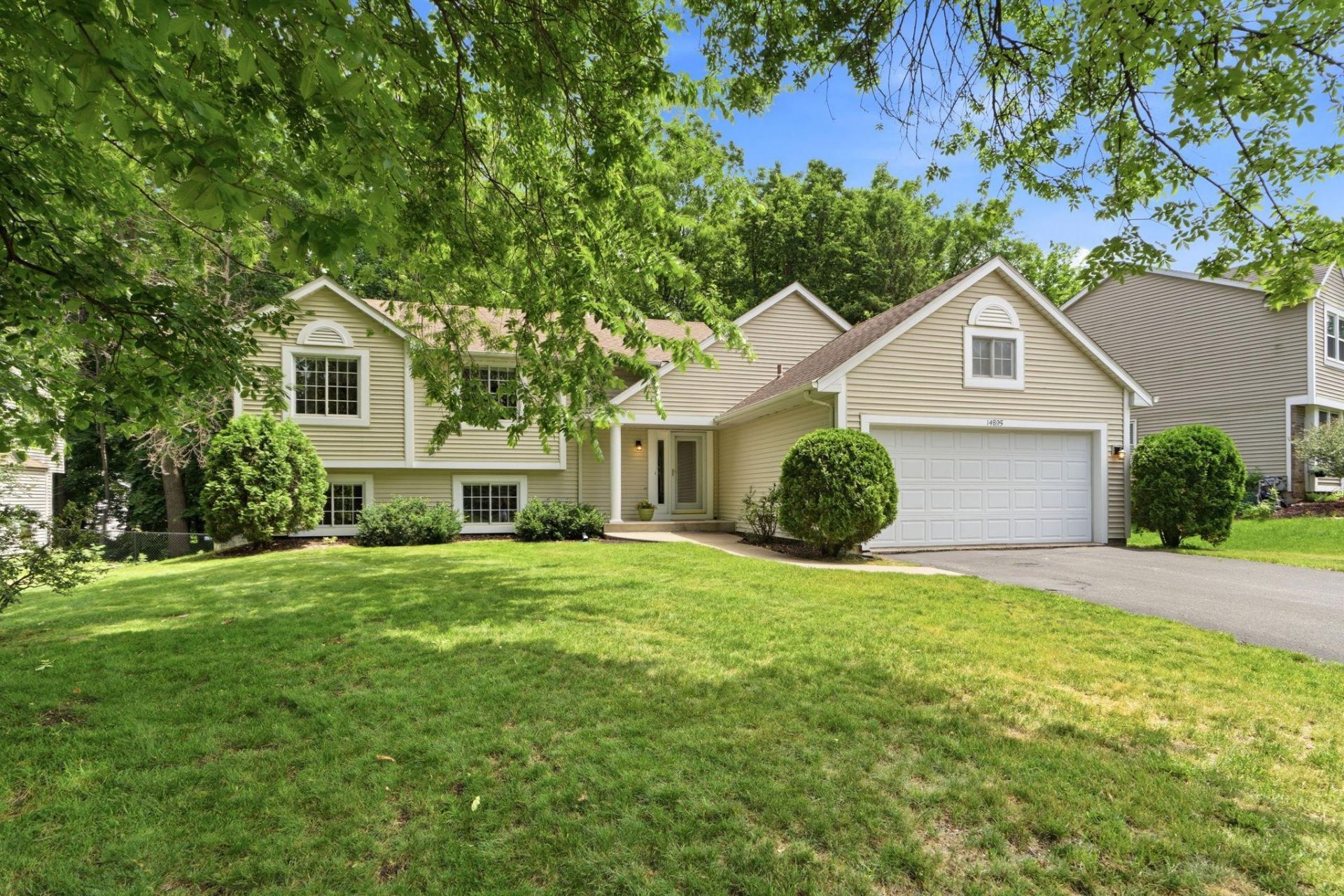 14895 Oconnell Road , Savage, MN 55378