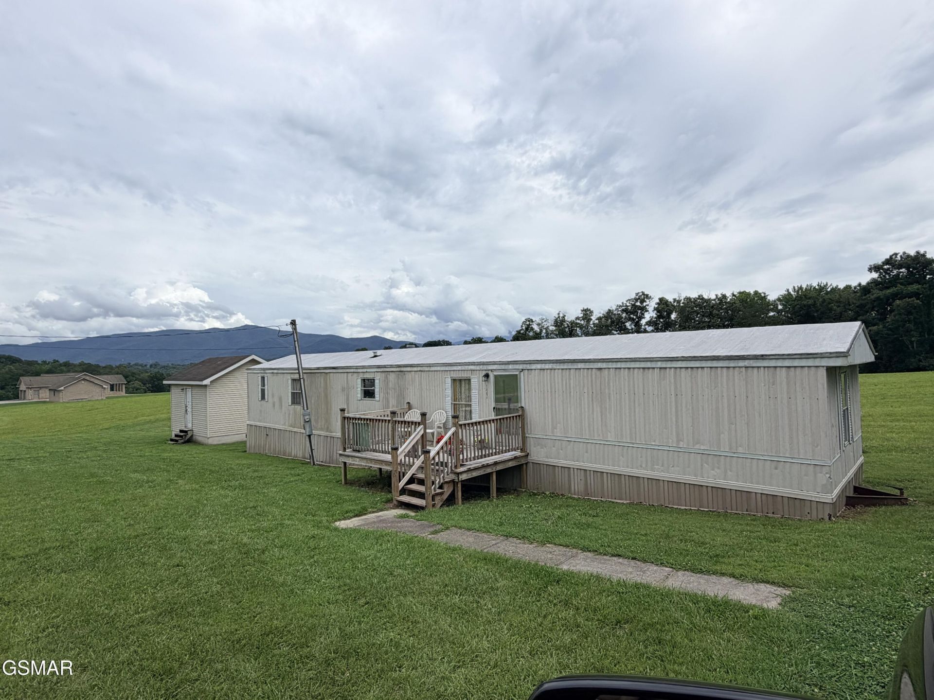 127 Skyhigh Drive, Newport, TN 37821 Main Photo