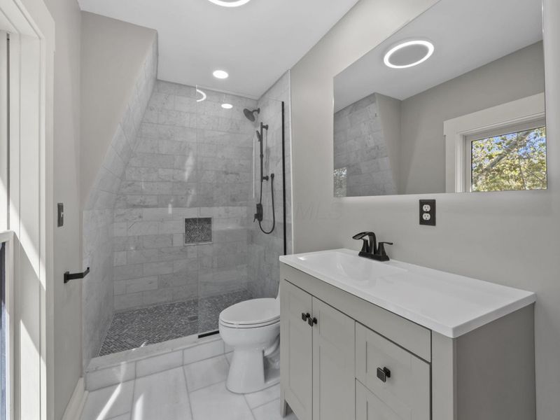 1018 Neil Avenue , Columbus, OH 43201 Photo 18