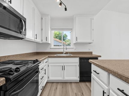1652 Vallarta Cir, Sacramento, CA 95834 Photo
