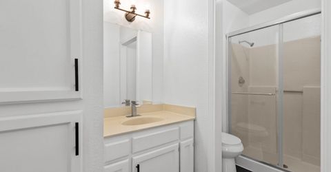 1652 Vallarta Cir, Sacramento, CA 95834 Photo