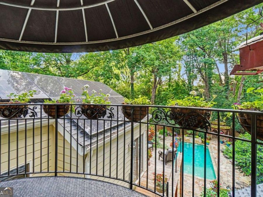 Property Image 33