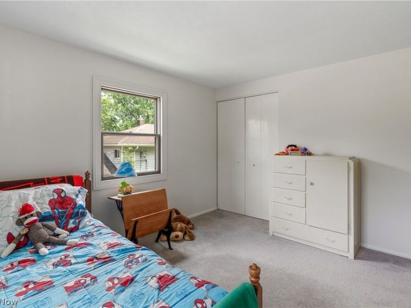9355 Hyde Park Drive, Twinsburg, OH 44087 Photo 17