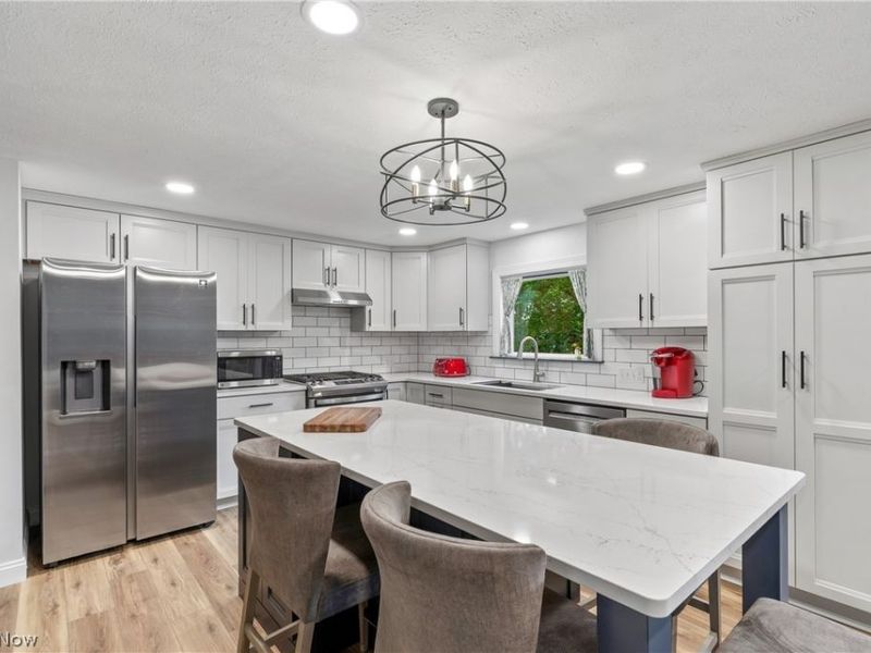 9355 Hyde Park Drive, Twinsburg, OH 44087 Photo 9