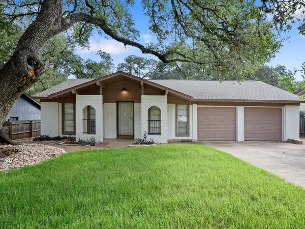 2600 Greenland LN, Austin, TX 78745