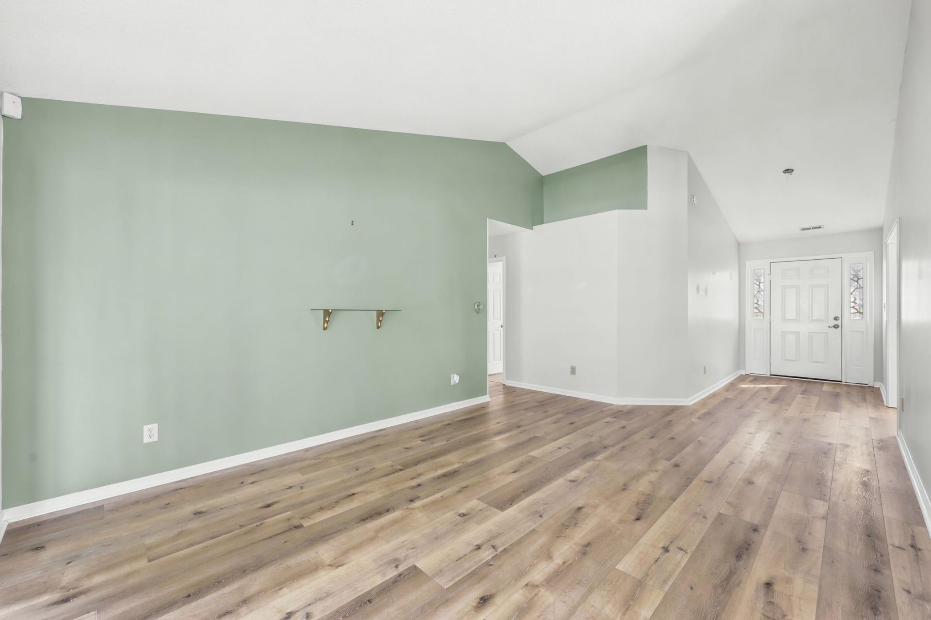 1624 Wood Thrush Dr. Photo 12