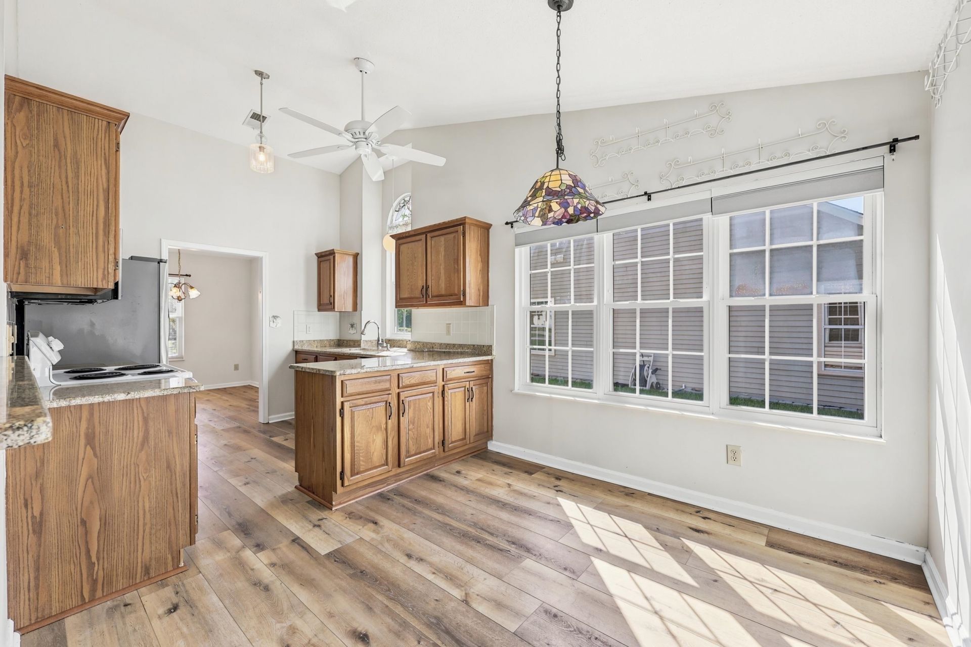 1624 Wood Thrush Dr. Photo 15