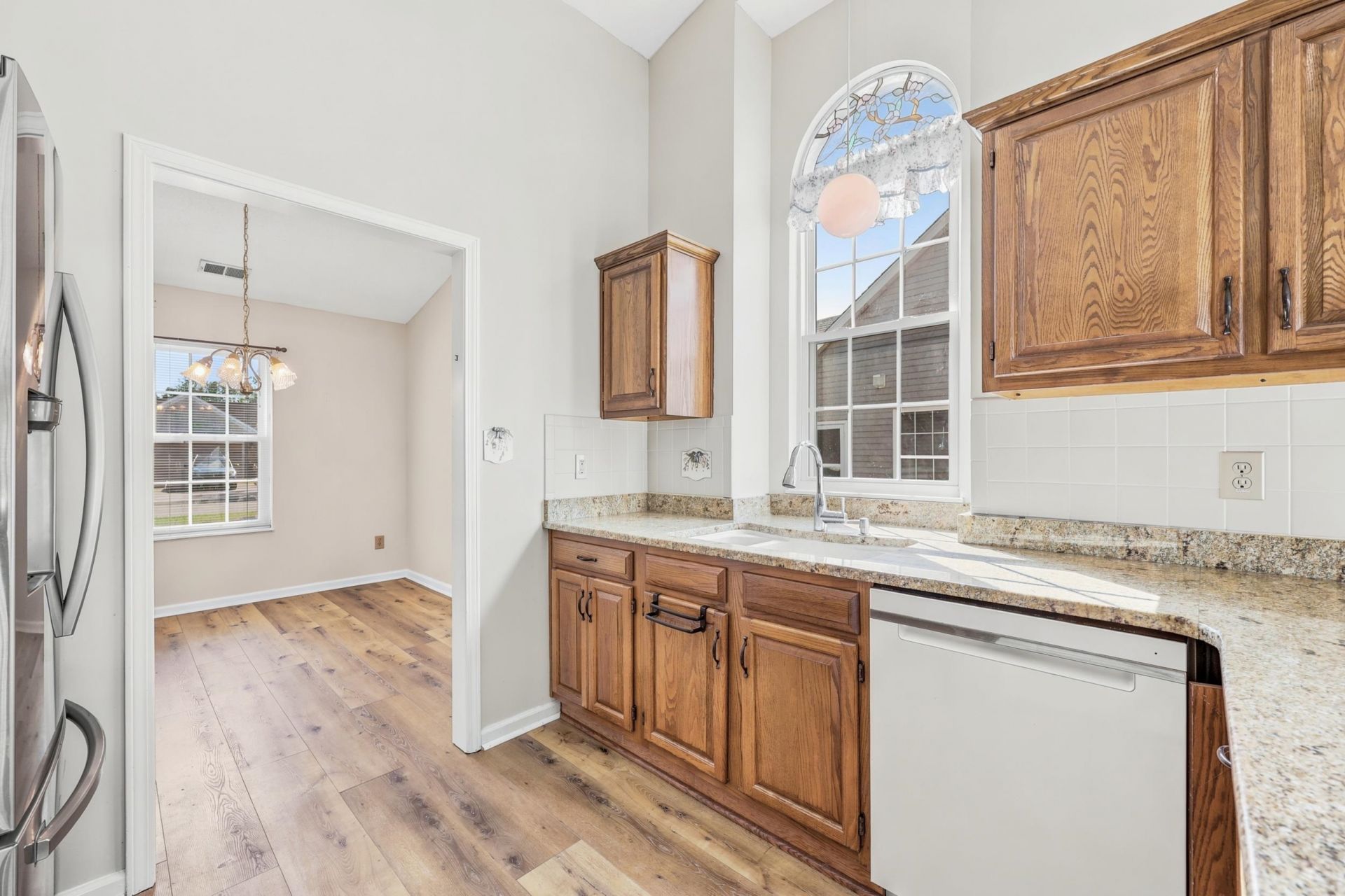 1624 Wood Thrush Dr. Photo 18