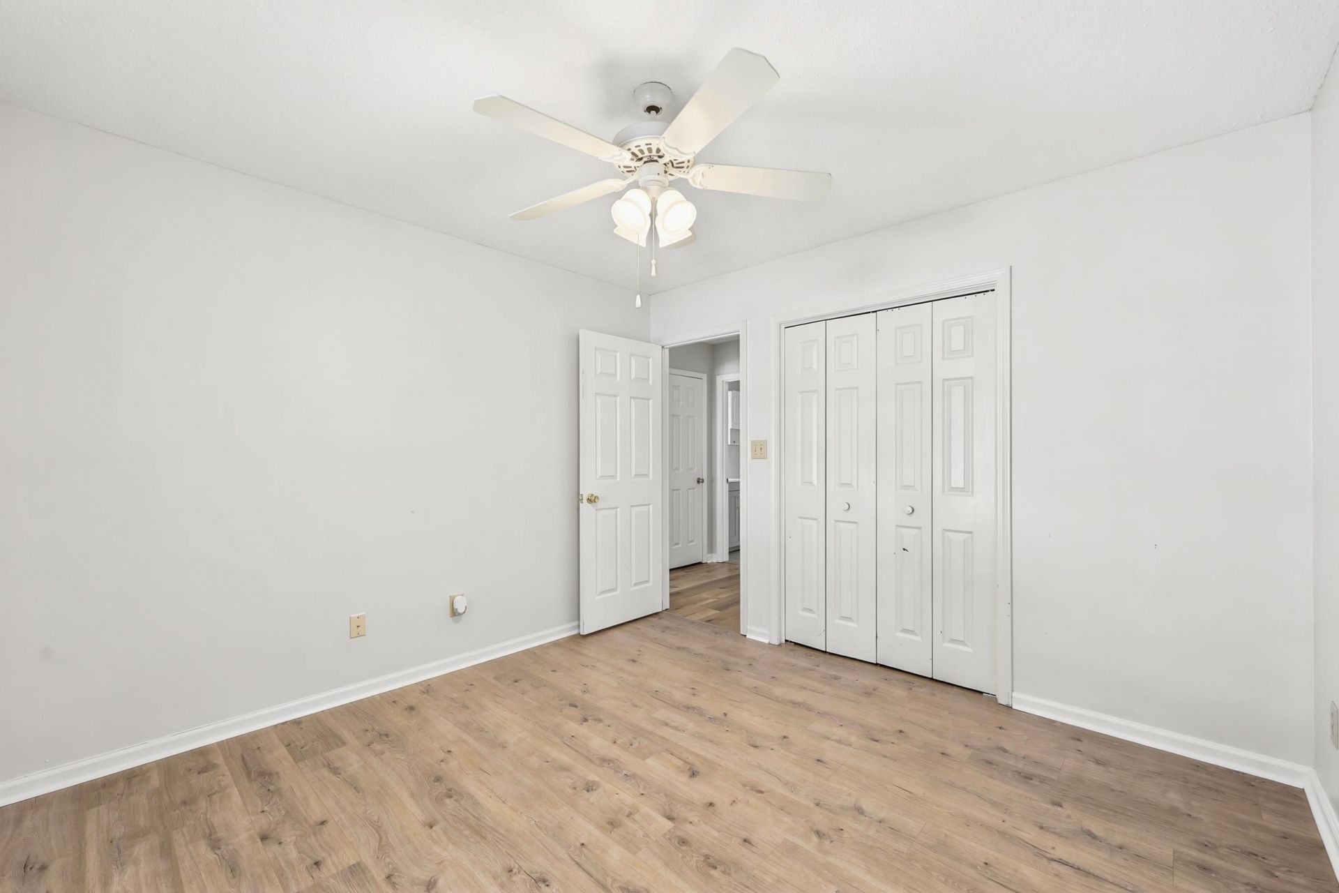 1624 Wood Thrush Dr. Photo 26
