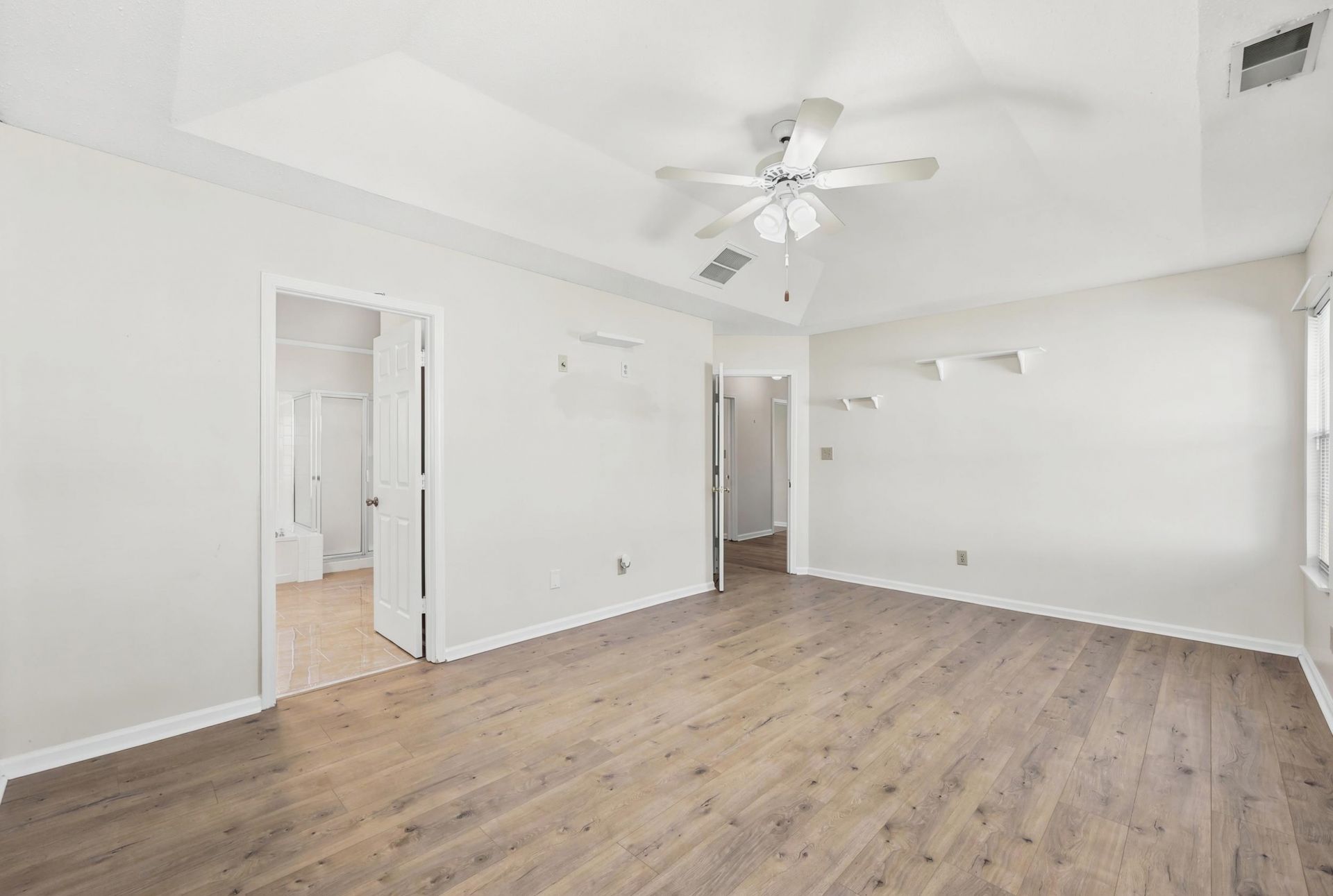 1624 Wood Thrush Dr. Photo 29