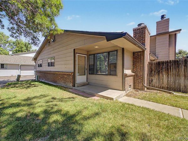 21 Newark Street , Unit D, Aurora, CO 80012