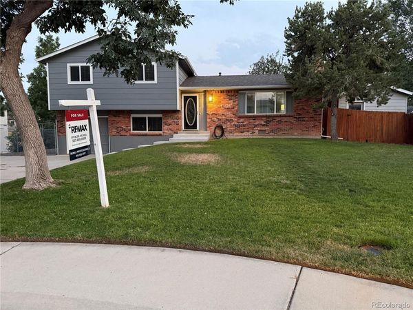 9320 W Burgundy Avenue, Littleton, CO 80123