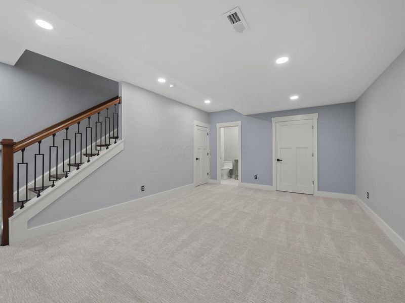 1016 Neil Avenue , Columbus, OH 43201 Photo 8