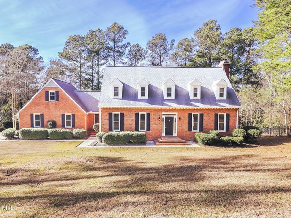 809 Houndslake Drive, Aiken, SC 29803
