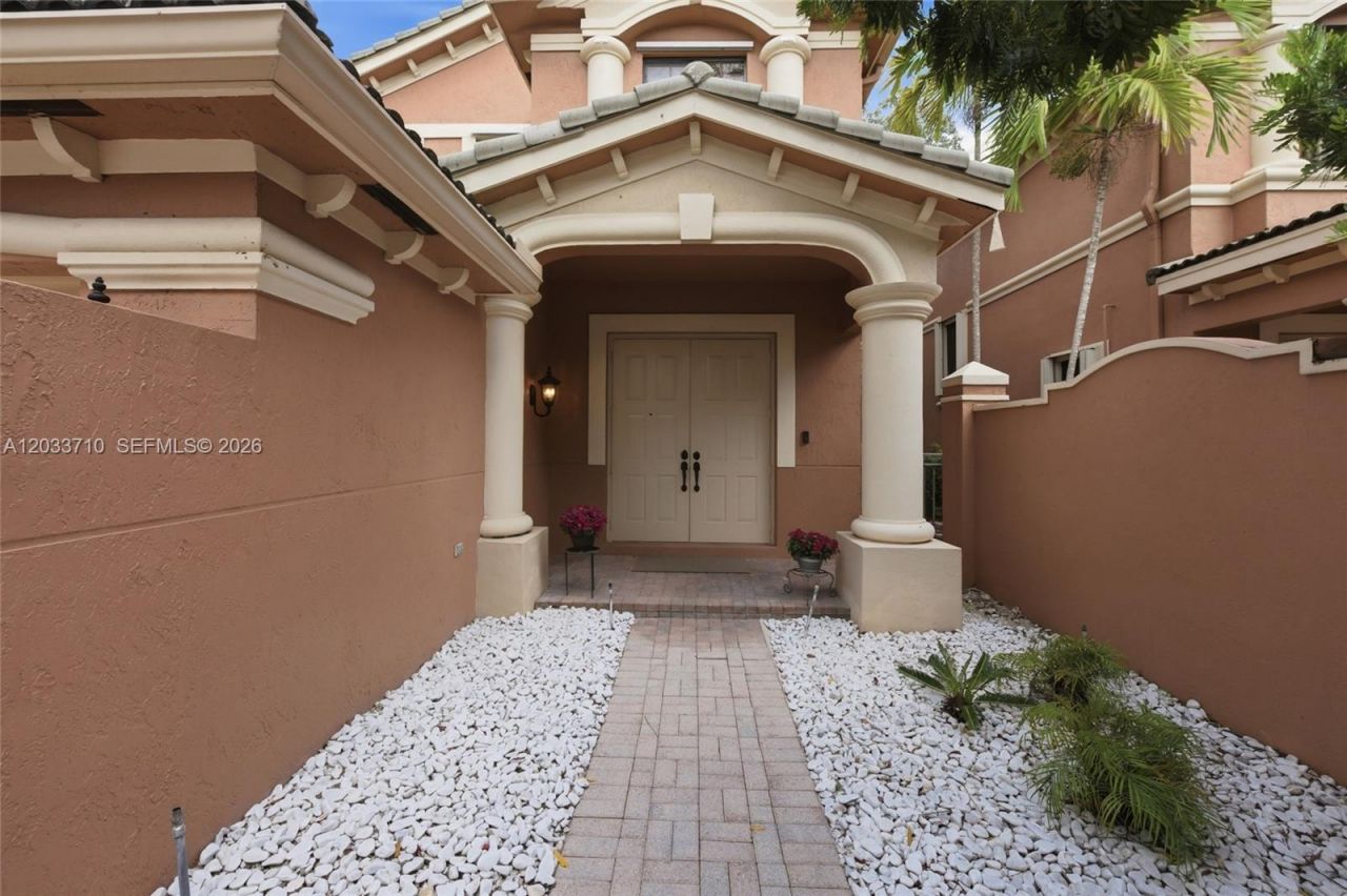 2794 Kinsington Cir, Unit 26-3, Weston, FL 33332 Photo