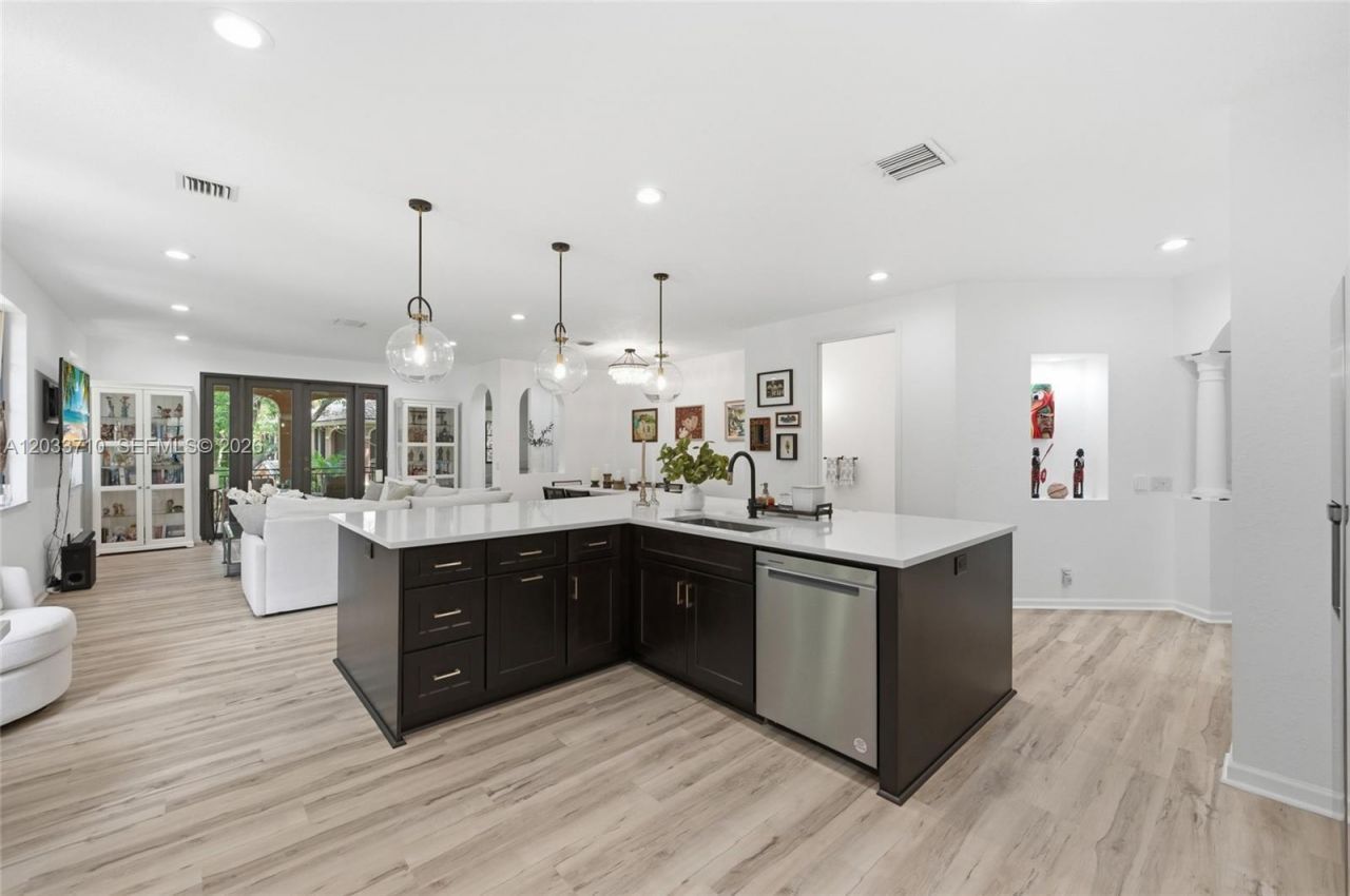 2794 Kinsington Cir, Unit 26-3, Weston, FL 33332 Photo