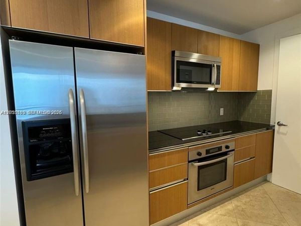 1060 Brickell Ave , Unit 2703, Miami, FL 33131