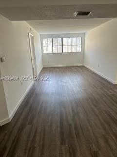 6175 NW 186th St , Unit 110, Hialeah, FL 33015 Photo