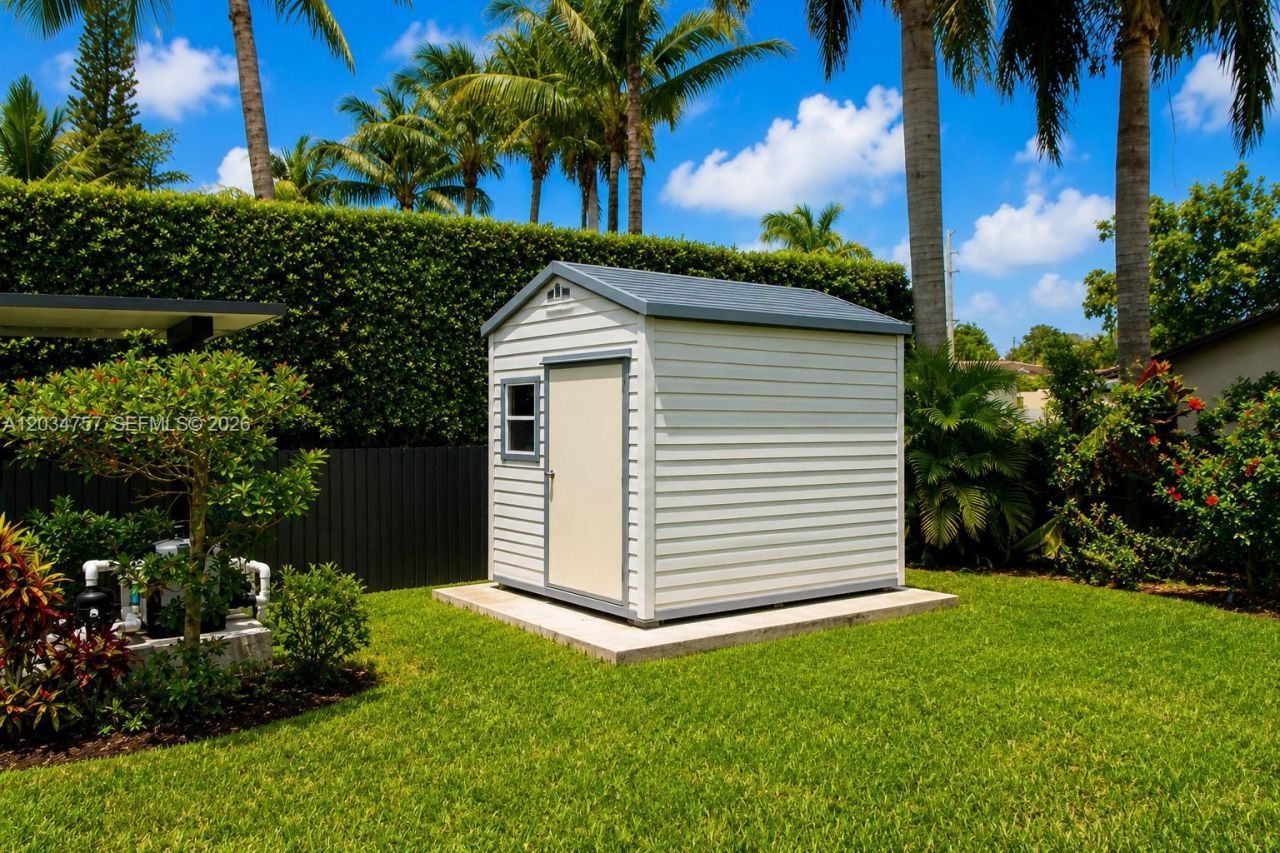 8445 SW 5th St , Miami, FL 33144 Photo