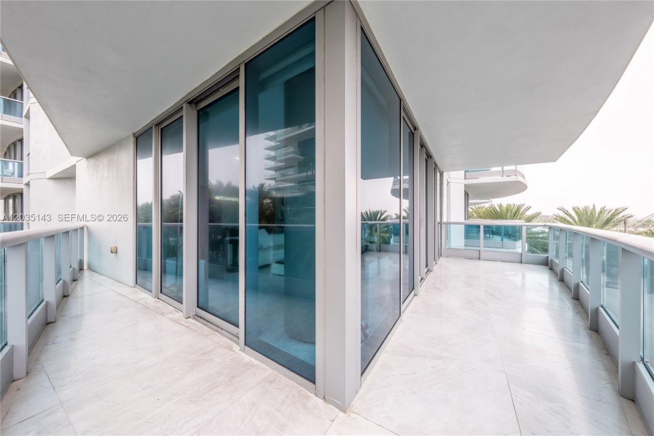 9401 Collins Ave , Unit 403, Surfside, FL 33154 Photo
