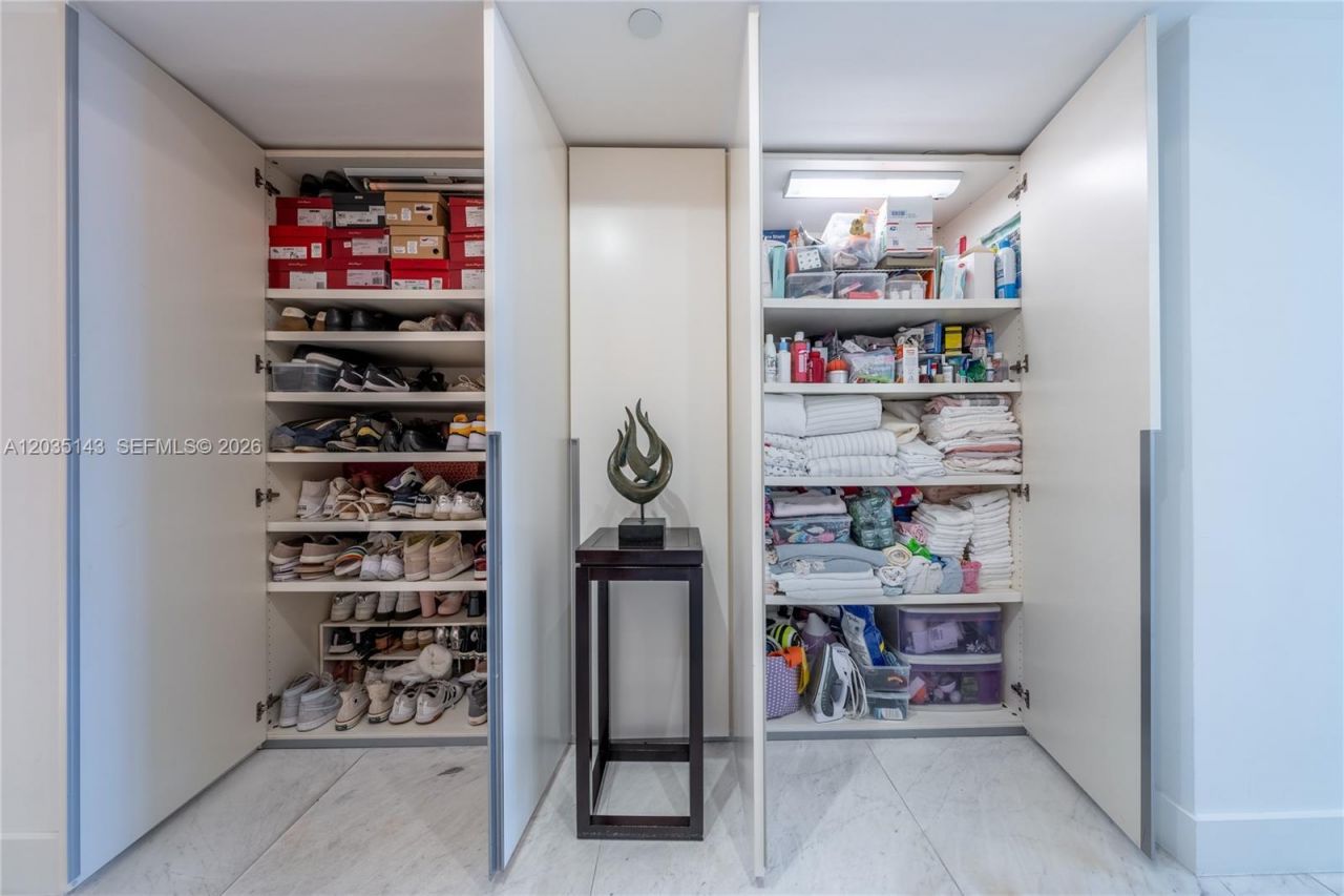 9401 Collins Ave , Unit 403, Surfside, FL 33154 Photo