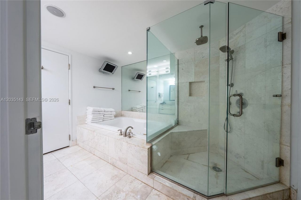 9401 Collins Ave , Unit 403, Surfside, FL 33154 Photo