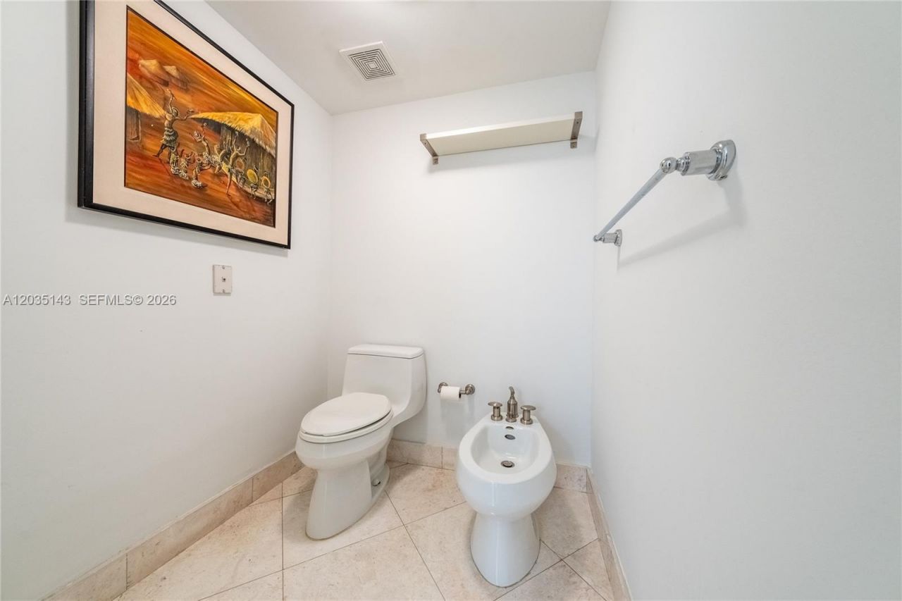 9401 Collins Ave , Unit 403, Surfside, FL 33154 Photo