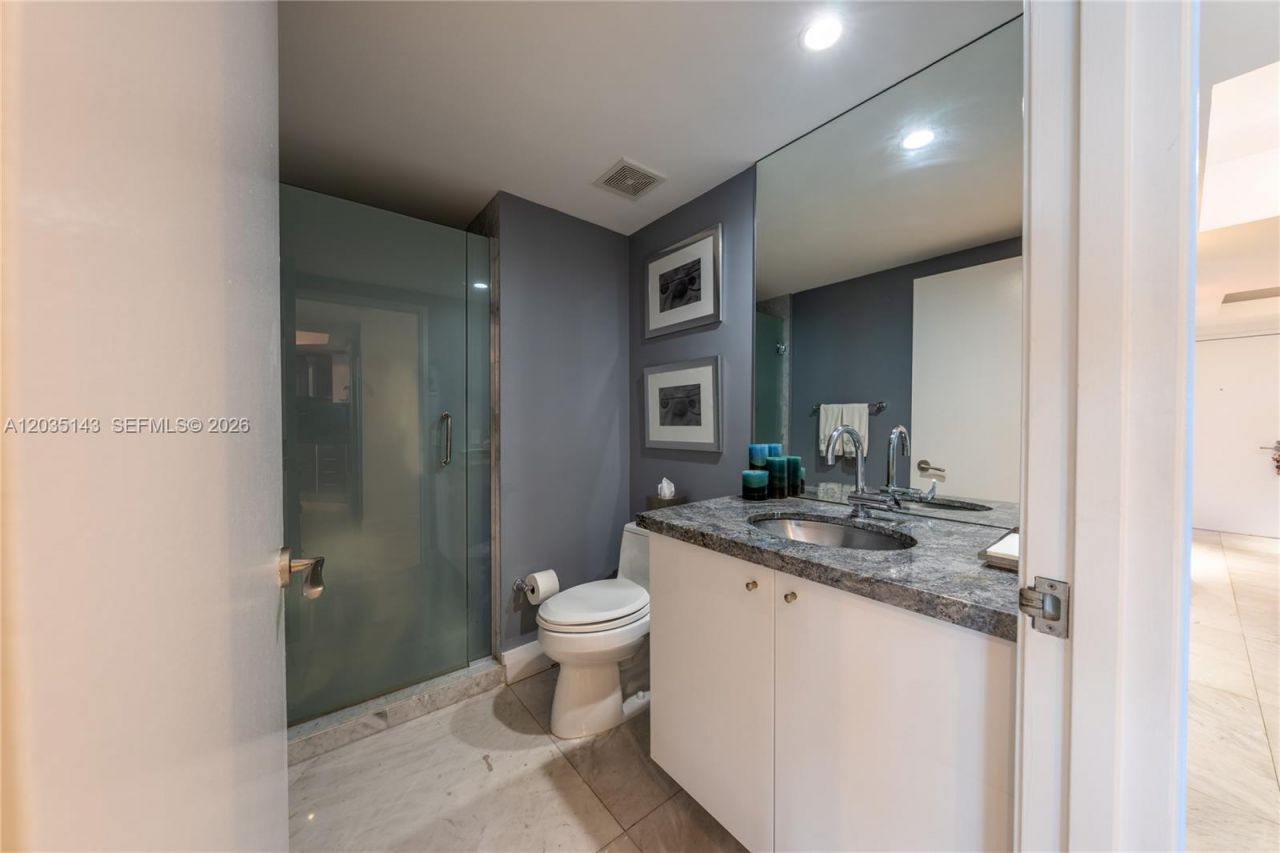 9401 Collins Ave , Unit 403, Surfside, FL 33154 Photo
