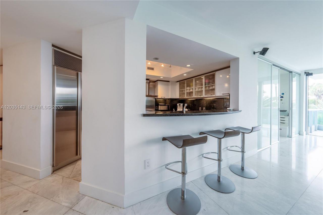 9401 Collins Ave , Unit 403, Surfside, FL 33154 Photo
