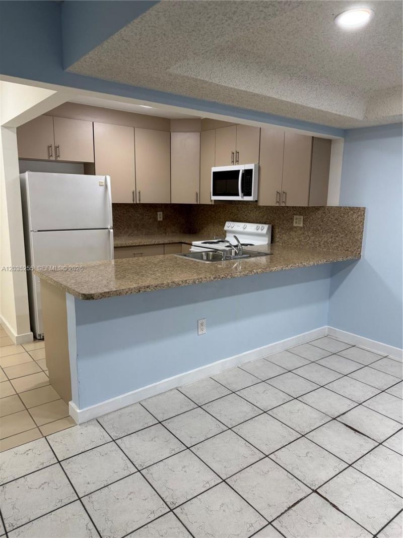 12055 SW 19th Ln , Unit 231, Miami, FL 33175 Photo