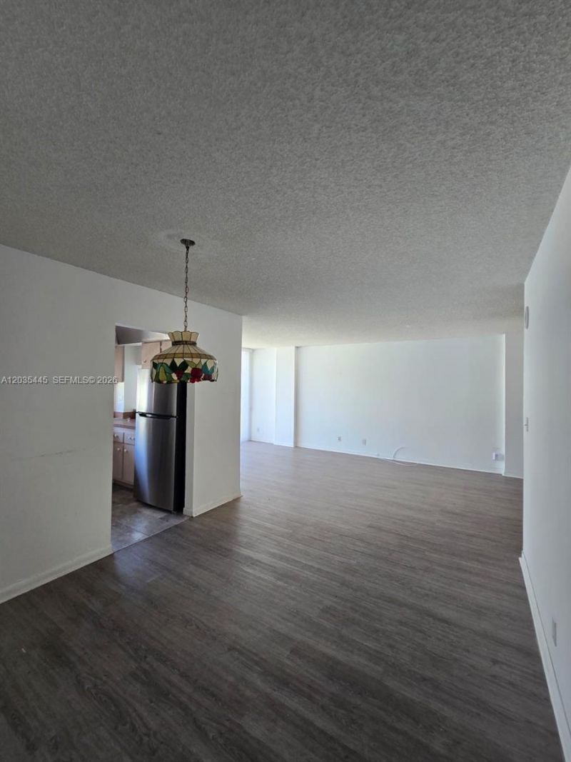 16909 N Bay Rd, Unit 1020, Sunny Isles Beach, FL 33160 Photo