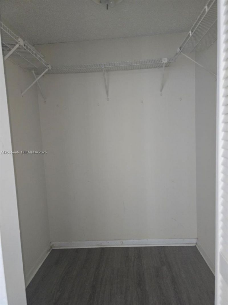 16909 N Bay Rd, Unit 1020, Sunny Isles Beach, FL 33160 Photo