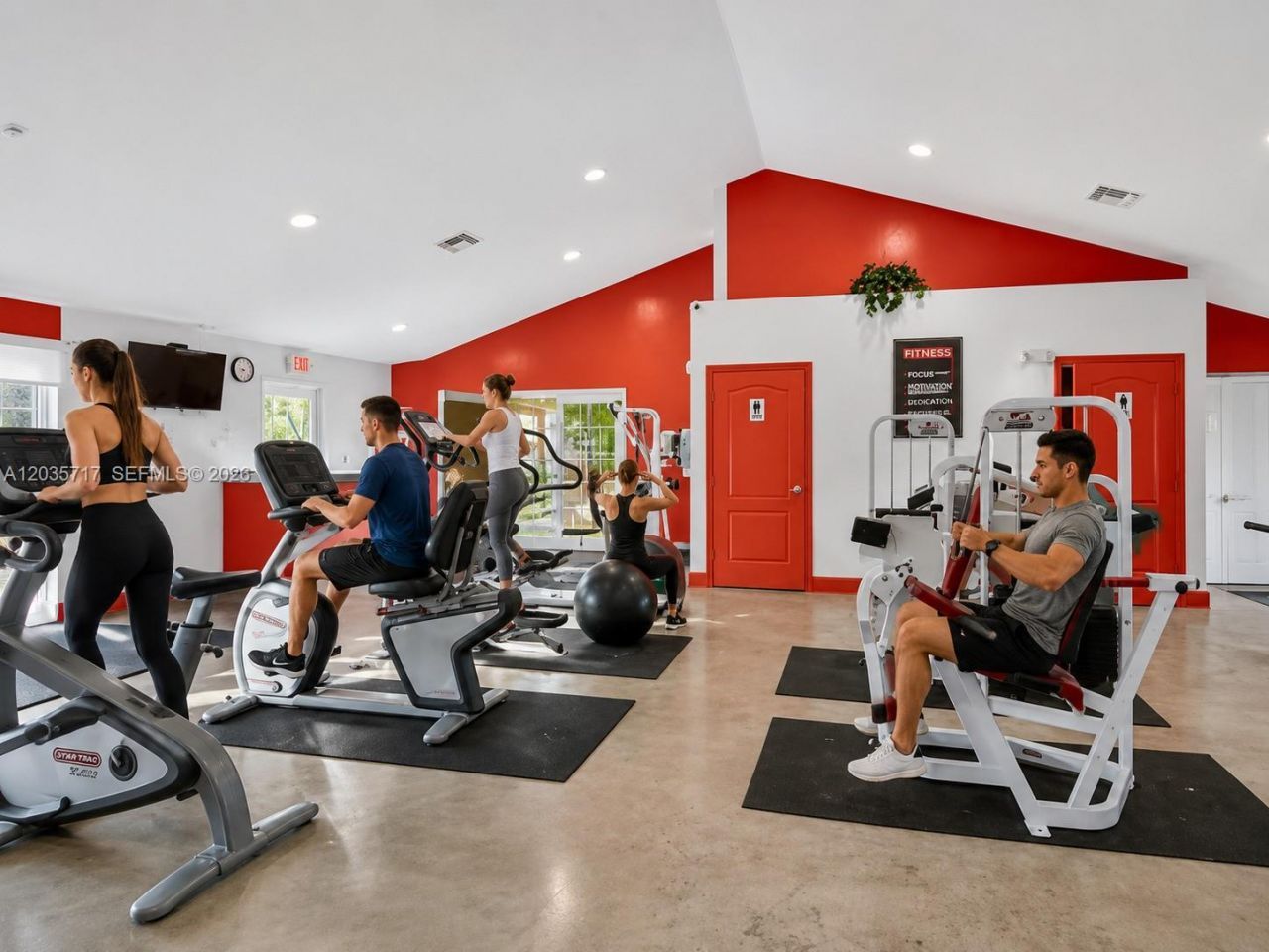 18840 NW 57th Ave , Unit 302, Hialeah, FL 33015 Photo