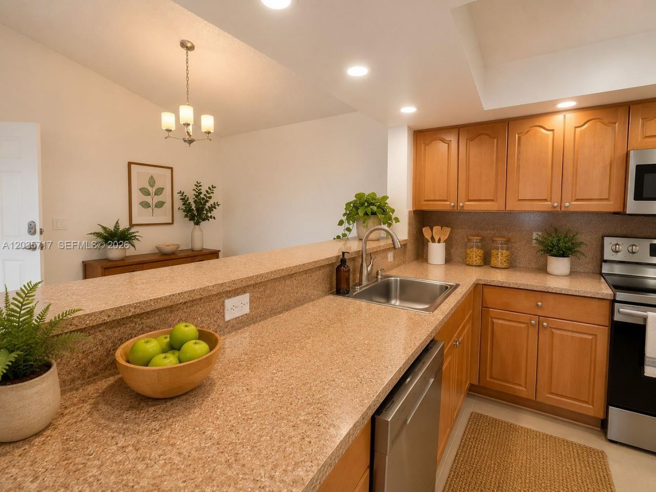 18840 NW 57th Ave , Unit 302, Hialeah, FL 33015 Photo