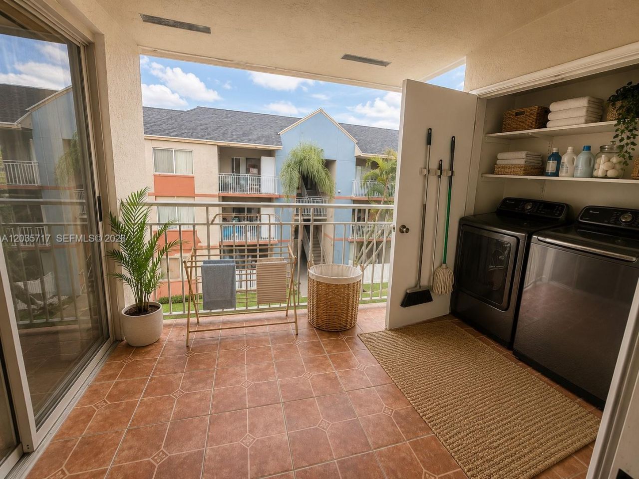 18840 NW 57th Ave , Unit 302, Hialeah, FL 33015 Photo