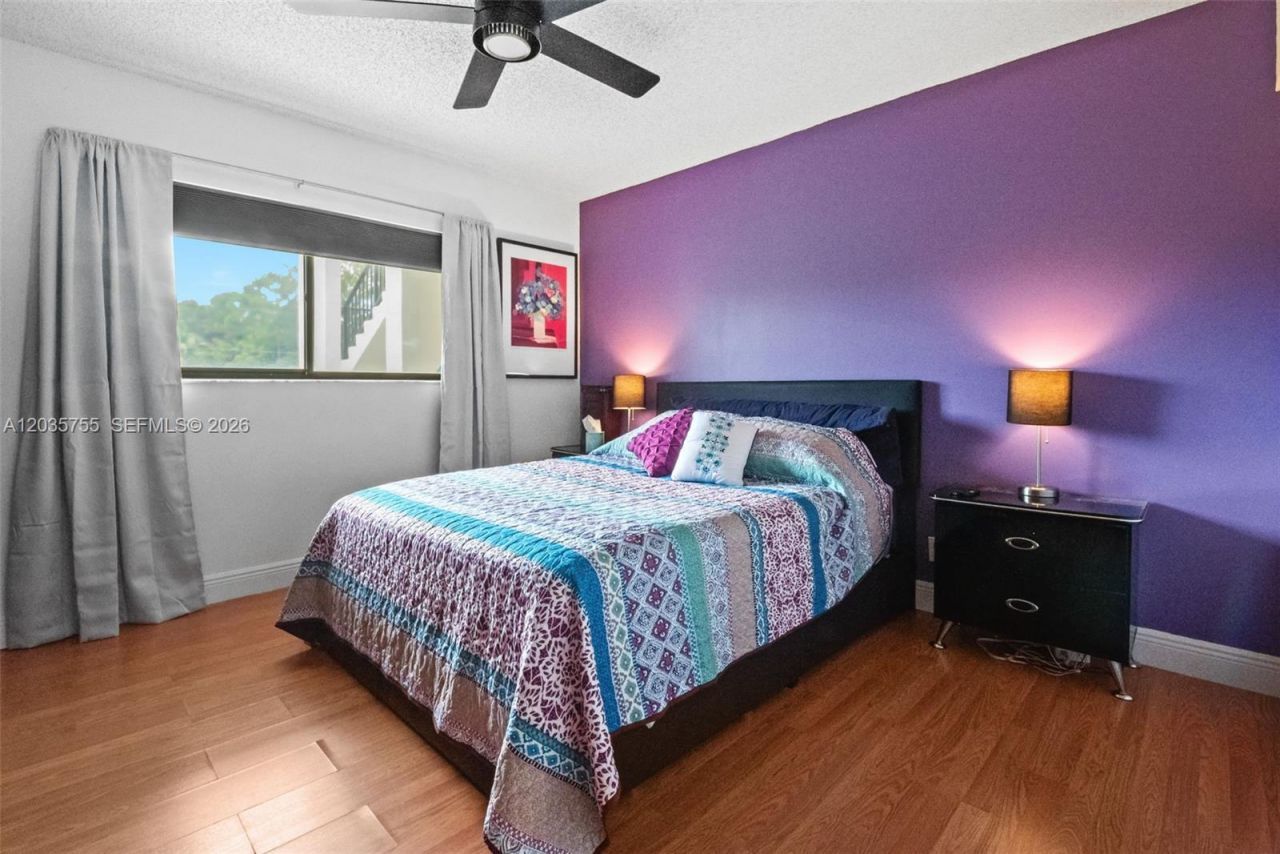 5598 Witney Dr, Unit 214, Delray Beach, FL 33484 Photo