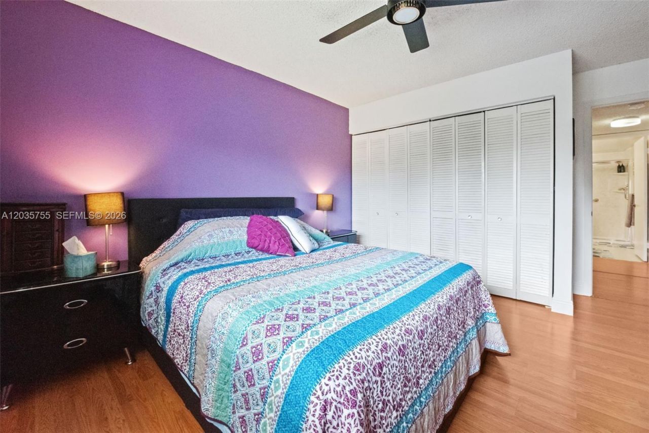 5598 Witney Dr, Unit 214, Delray Beach, FL 33484 Photo